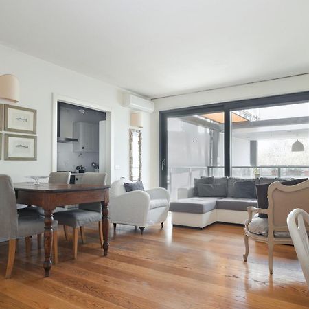 Joivy Delightful Family Flat With Terrace Lägenhet Milano Exteriör bild